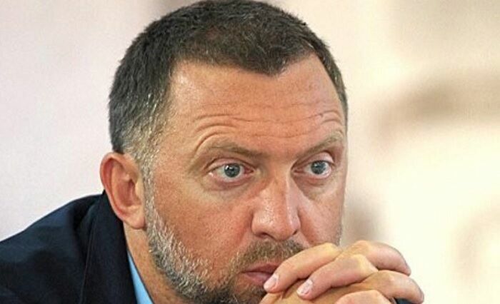Навальный обвинил Дерипаску и Приходько в преследованиях Насти Рыбки