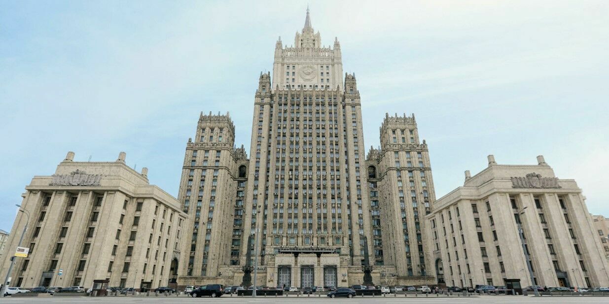 В МИД РФ главным условием начала переговоров назвали "добрую волю" Украины