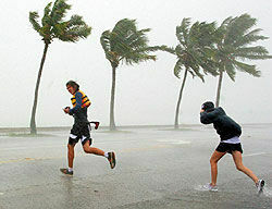 Тропический шторм «Фей» ударил по Флориде