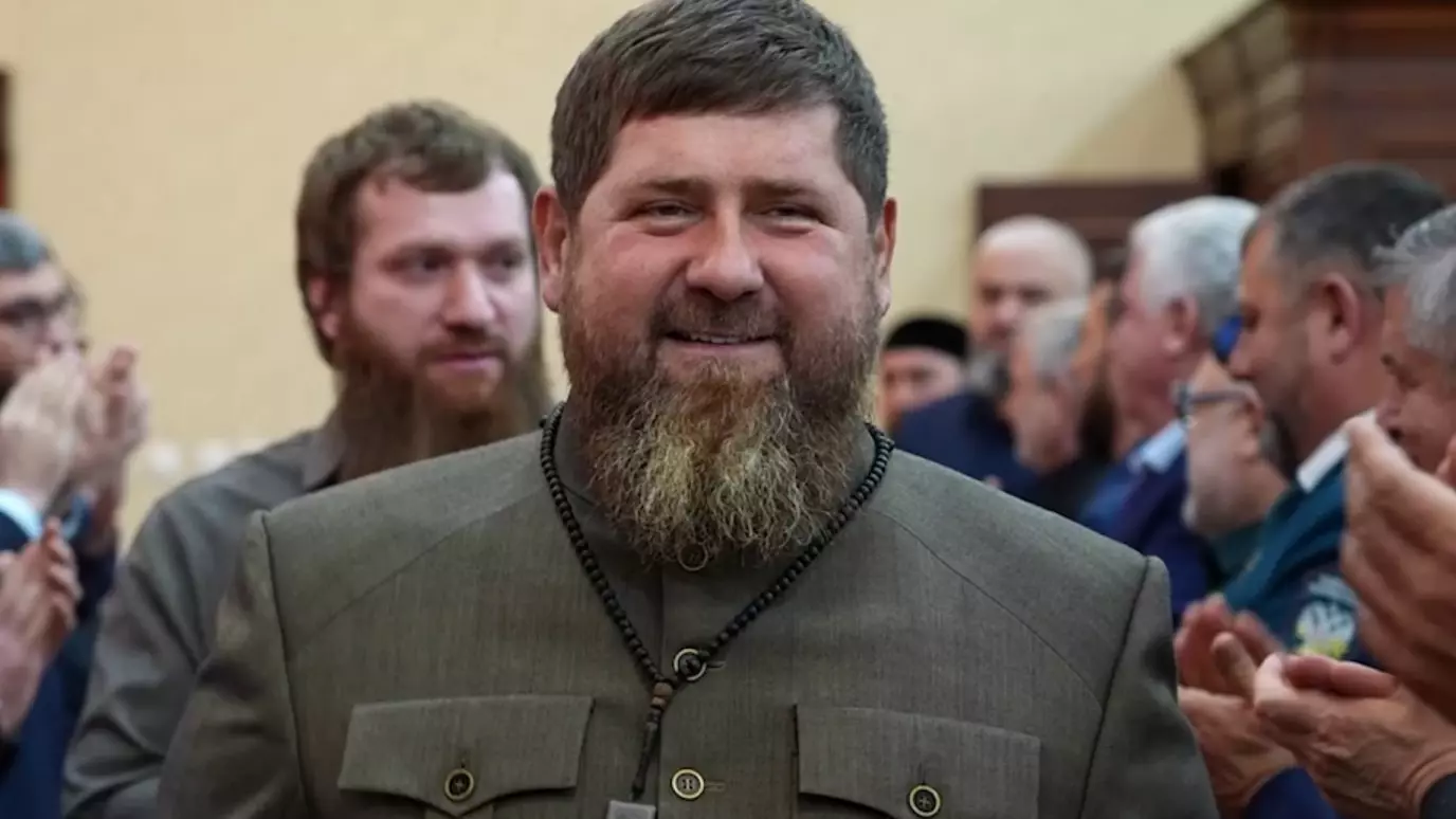 Чеченский лидер подчеркнул, что отказ родственников от убийцы не будет действовать.