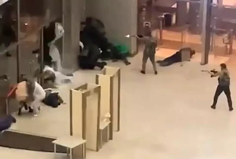 Первые минуты теракте в «Крокус Сити Холле»