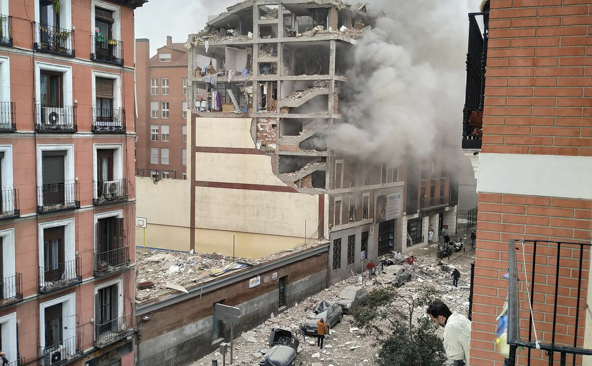 Мощный взрыв прогремел в центре Мадрида, есть погибшие