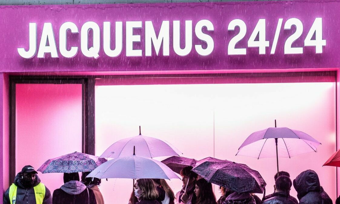 СМИ: французский бренд Jacquemus прекратил поставки в Россию