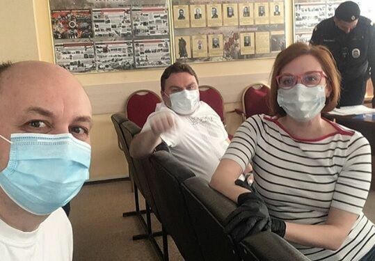 Задержанных за поддержку Ильи Азара журналистов будут судить в июне