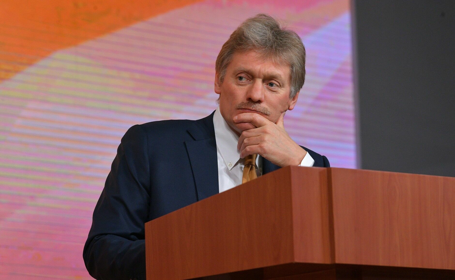 Песков подверг критике слова Леонтьева об Армении