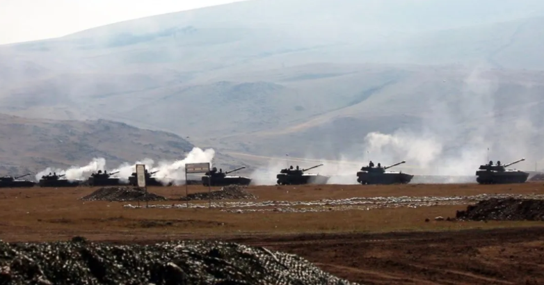 Азербайджан заявил о захвате стратегических высот в Нагорном Карабахе