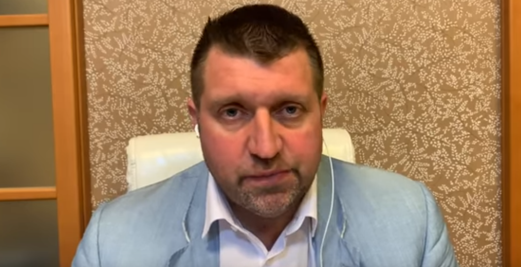 Дмитрий Потапенко объяснил, почему QR-дизация в России обречена на провал