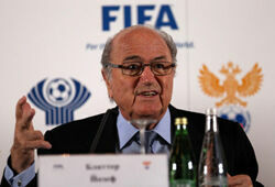 Глава ФИФА Блаттер заявил, что чемпионат СНГ невозможен