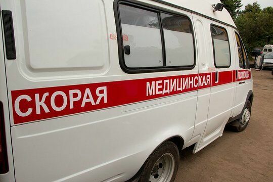 В Красноярске пятиклассница умерла во дворе школы