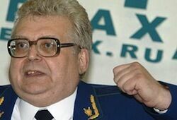 Прокурор Москвы попал в ДТП, объезжая пробку по встречной полосе (БЛОГИ)