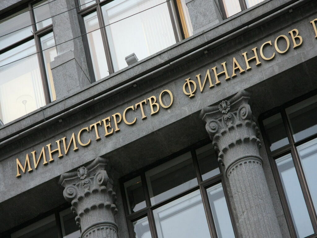 В Минфине намерены повысить страховые взносы с зарплат более 122 тыс. рублей