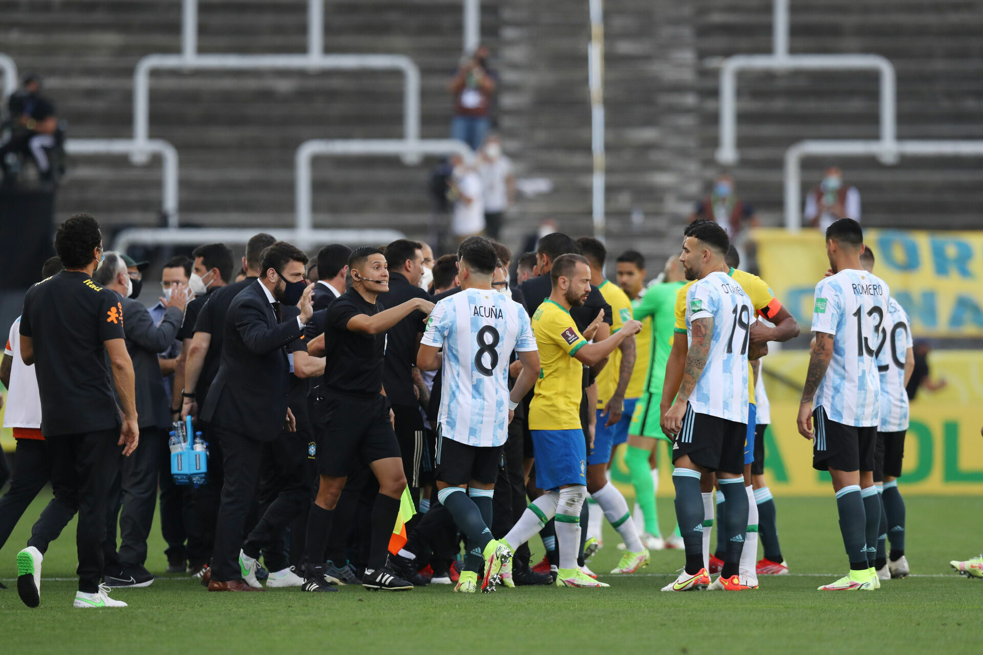 В FIFA расследуют срыв матча Бразилия – Аргентина