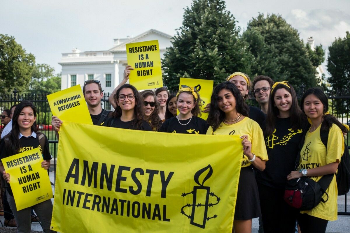 Amnesty International призвала власти РФ расследовать все политические убийства