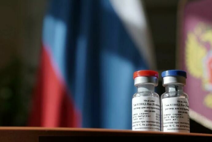 Испытать вакцину от коронавируса на себе предложили 40 тысячам москвичей