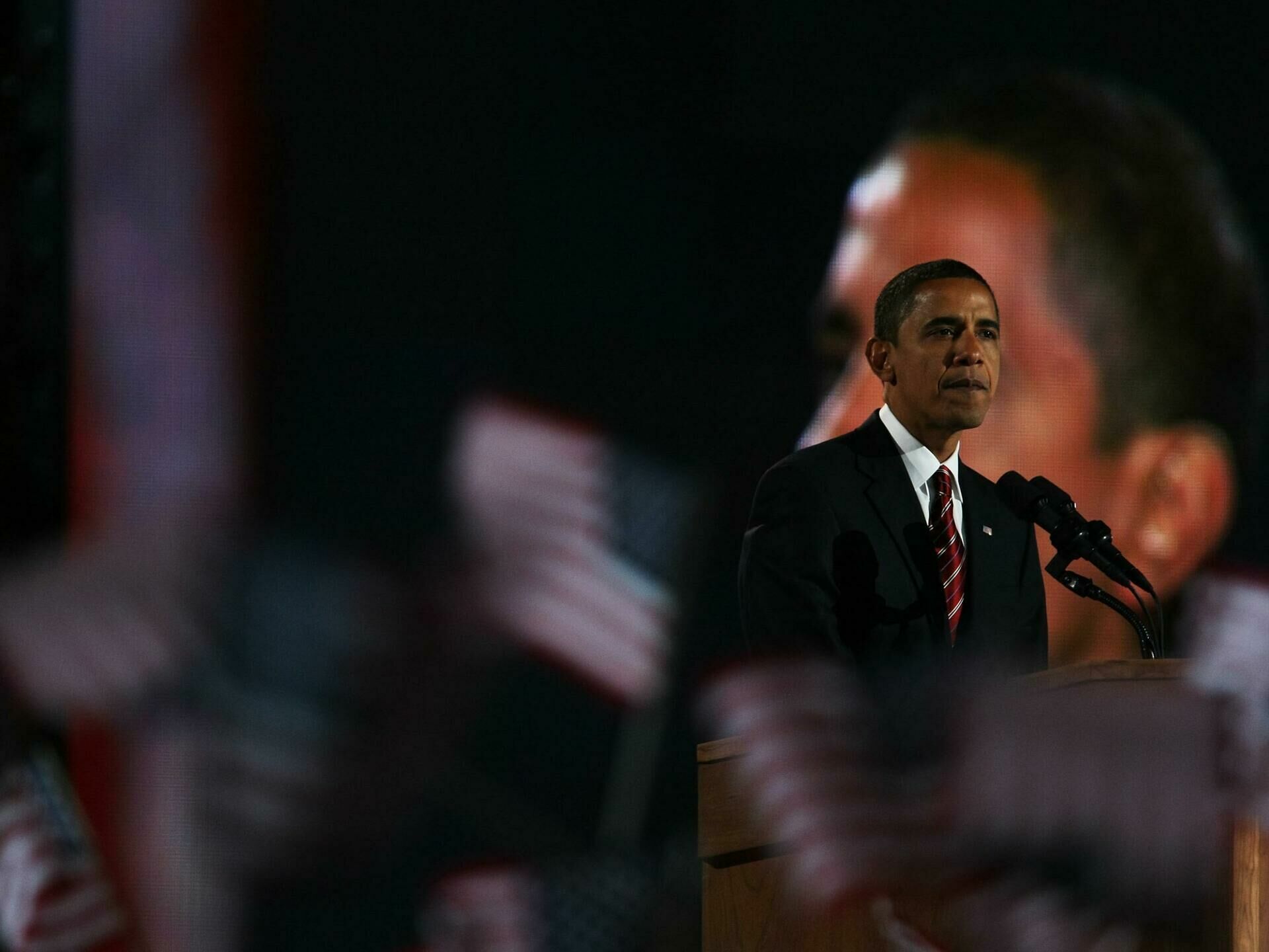 Обама призвал ужесточить контроль над оборотом оружия после стрельбы в Техасе
