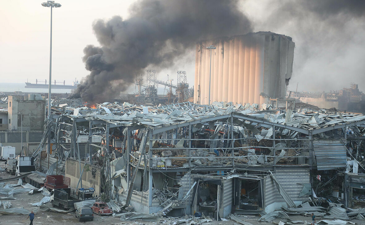 Губернатор Бейрута оценивает ущерб от взрыва в порту в 3-5 млрд долларов
