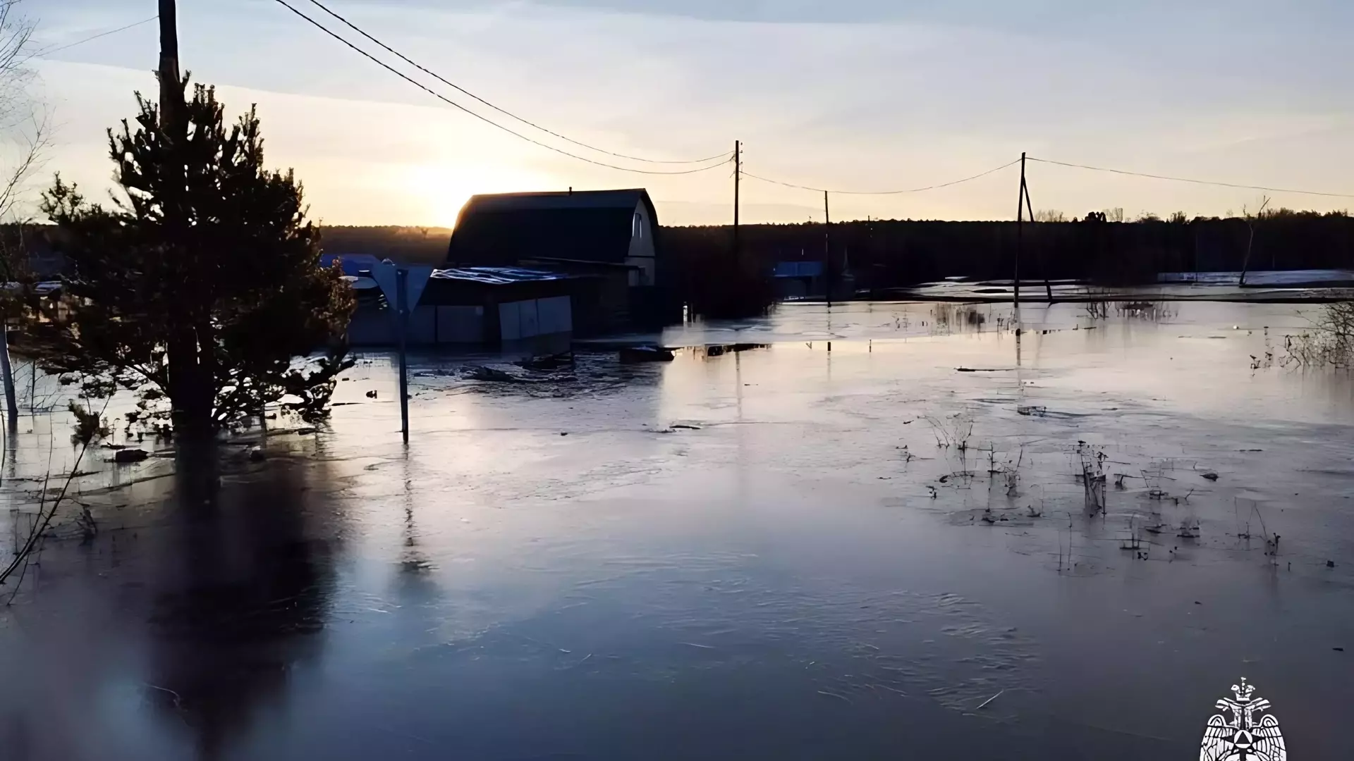 Уровень реки Томи в Новокузнецке достиг опасного уровня в 630 см