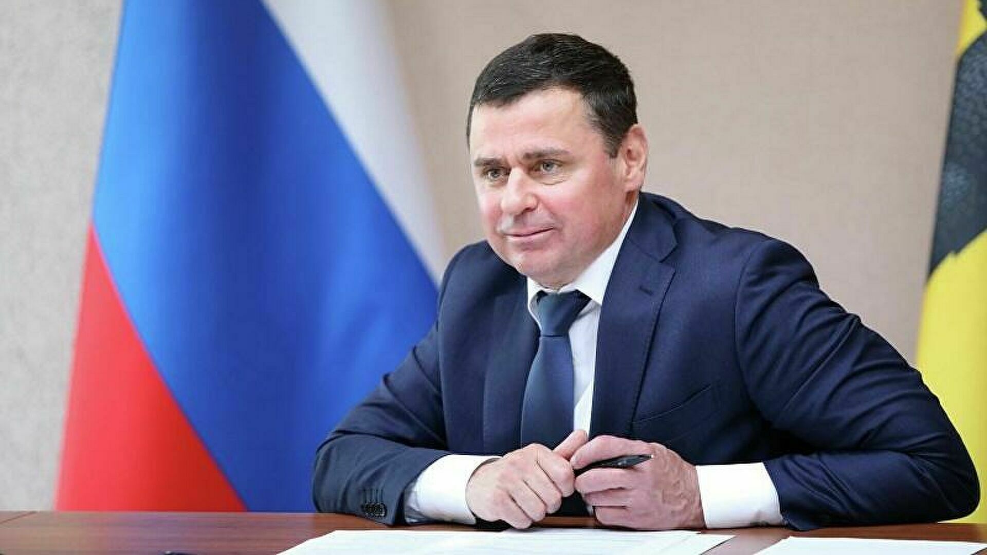 Путин принял отставку главы Ярославской области и назначил его помощником президента