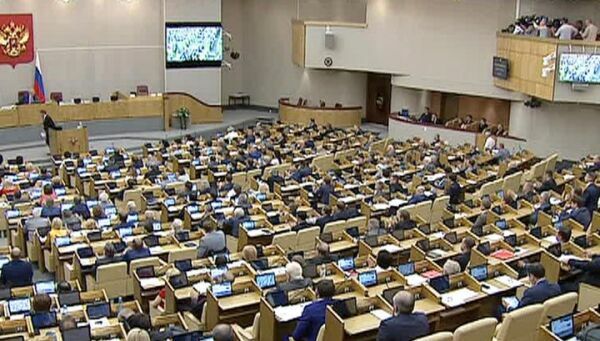 Депутаты Госдумы намерены приравнять энергетики к алкоголю