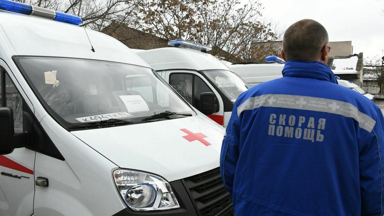 Шесть человек пострадали в Крыму во время урагана