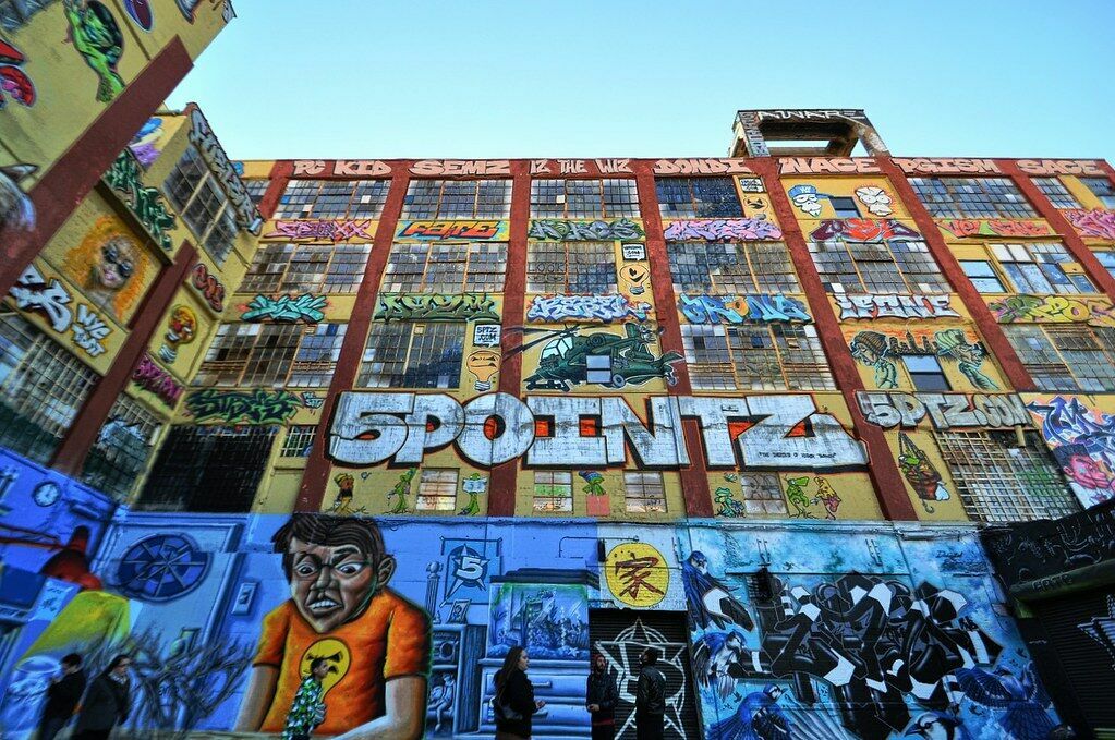 Американским художникам возместят 6,7 миллиона долларов за закрашенные граффити