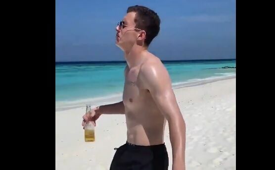 Игрока «Рубина» Игнатьева критикуют за видео с бутылкой пива в руках