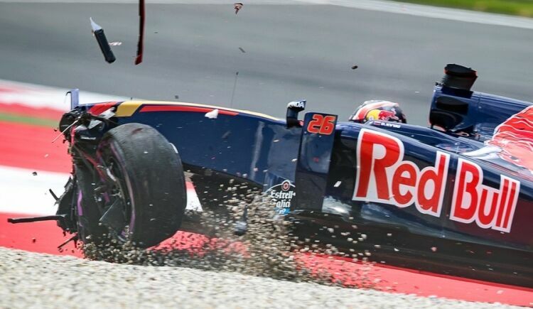 Квят попал в аварию во время квалификации «Формулы-1»