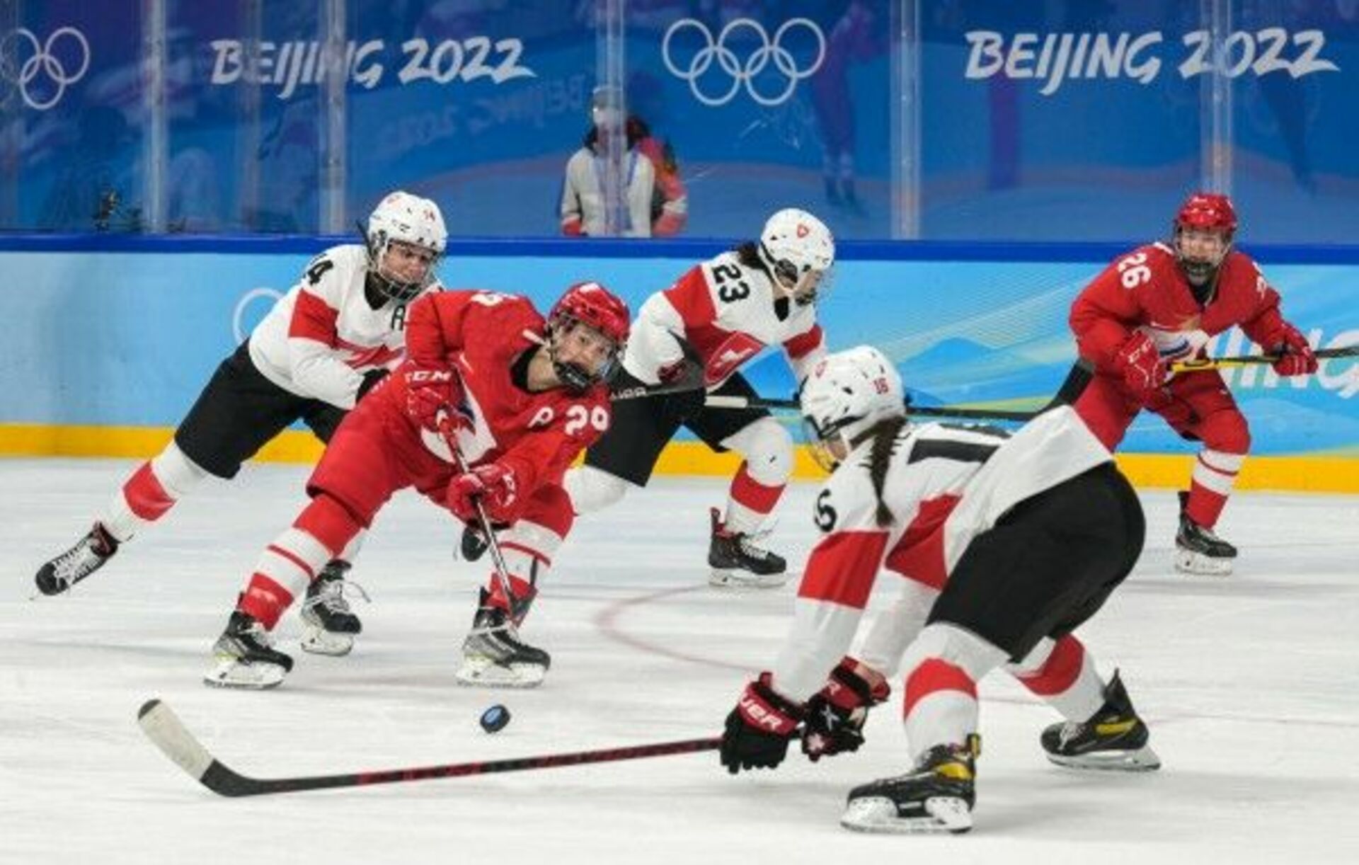 Игры в россии в феврале. Женская сборная России по хоккею на Олимпиаде 2022.