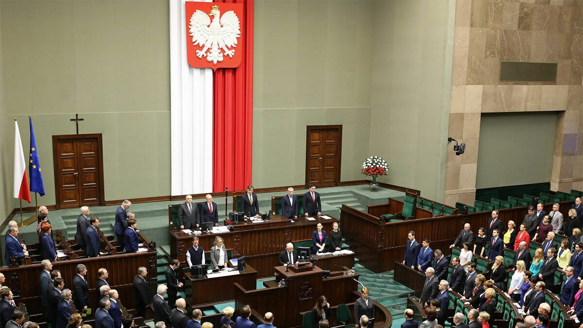 Польша объявила в новых санкциях против России