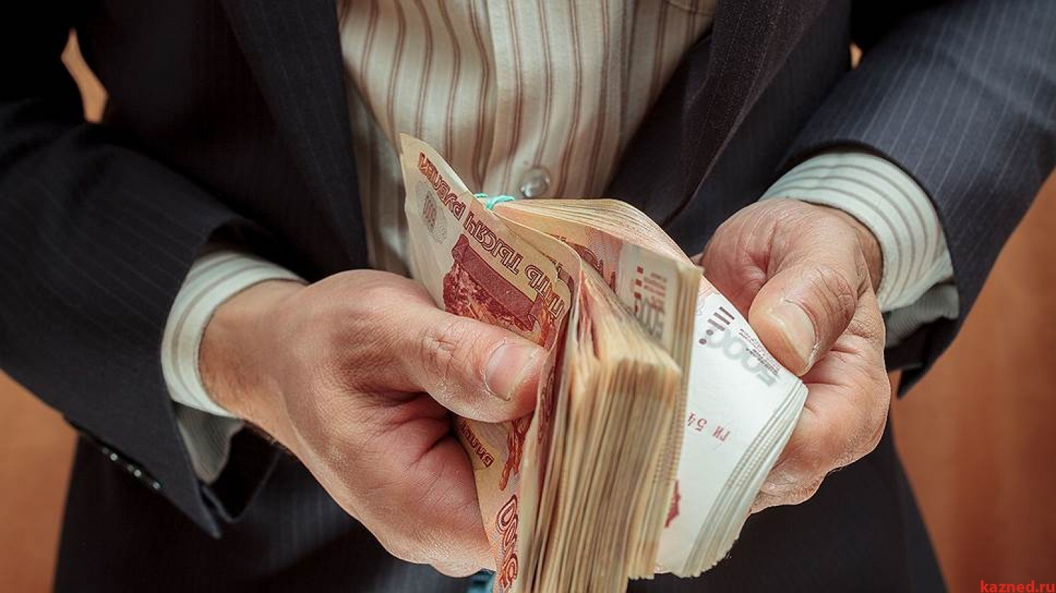 Стремительный рост зарплат в России: кому их еще повысят с 1 октября