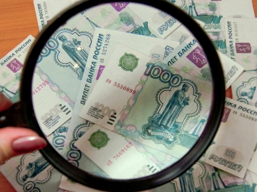 Минус 13 тысяч рублей: какова настоящая средняя зарплата россиян