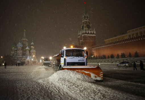 Небесная канцелярия «порадовала» москвичей снежком
