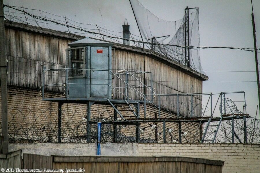 В Мордовии заключенные спецколонии проткнули себе животы гвоздями