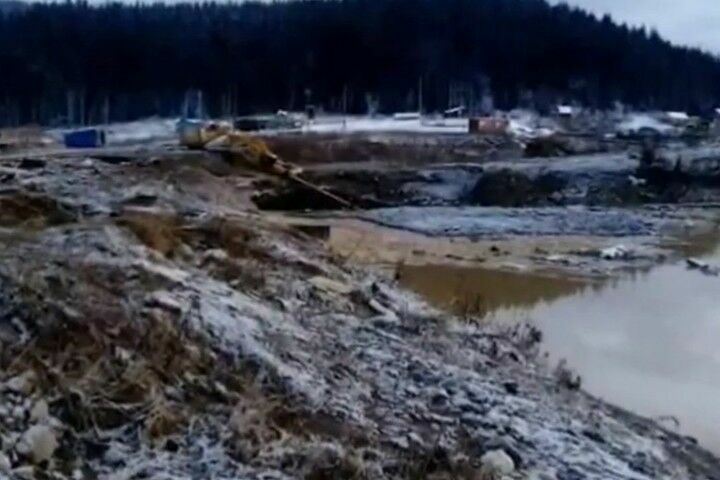 Следствие: пять дамб обрушились в Красноярском крае при прорыве воды