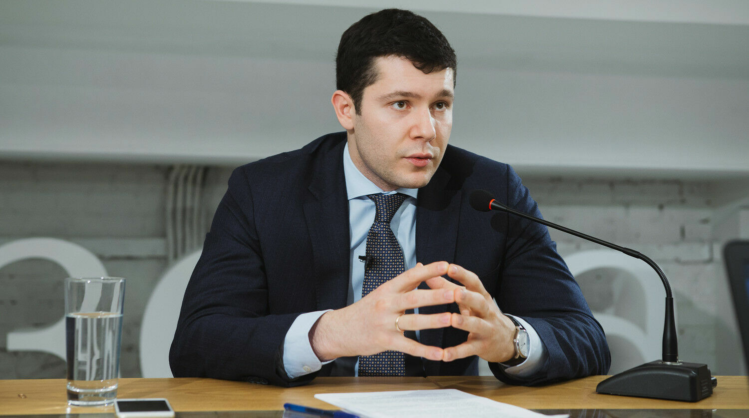 Антон Алиханов не исключил полный запрет на движение грузов в Прибалтику