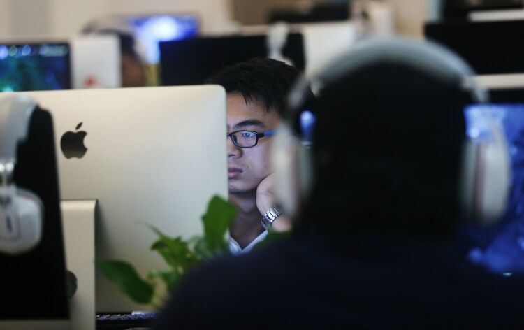 Китай усиливает контроль за распространяемой в Интернете информацией