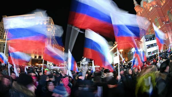Опрос: более половины россиян разочарованы политикой