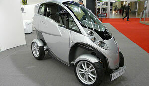 В Женеве  показали одноместный автомобиль, работающий на бытовых батарейках