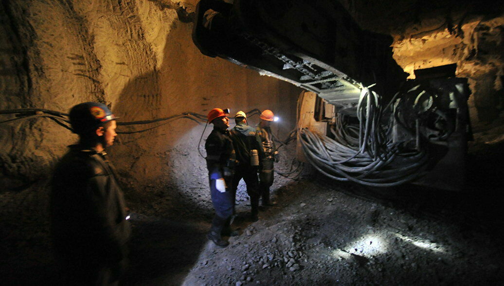 "АЛРОСА" не будет возобновлять добычу на руднике "Мир" в 2018 года