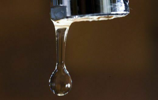 Десятки жителей Красноярска отравились питьевой водой из-под крана