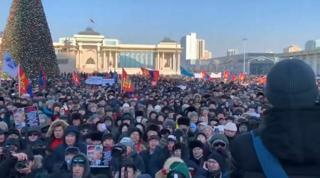 В Монголии возобновились бунты против коррупции чиновников