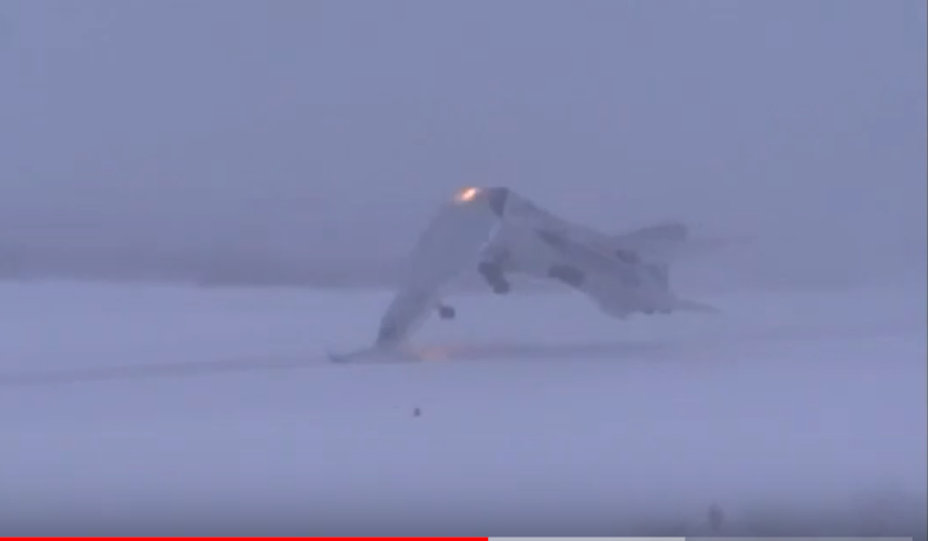 Опубликованы кадры катастрофы Ту-22М3 в Оленегорске