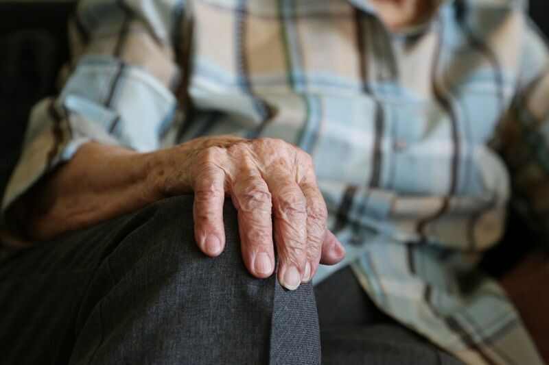 Минтруд отметил рост числа случаев деменции среди пожилых россиян