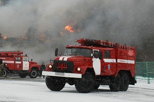 В Москве во время тушения пожара погиб спасатель