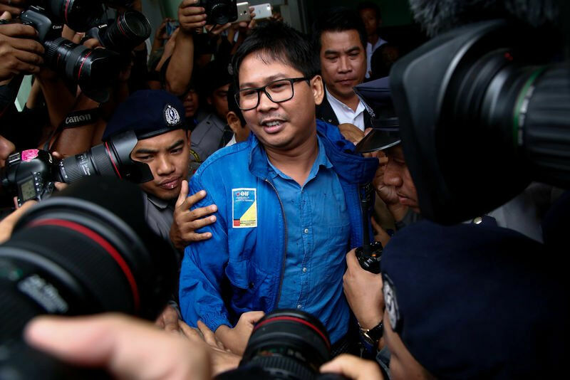 Репортеров Reuters обвинили в раскрытии гостайны в Мьянме