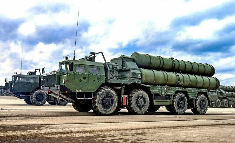 Россия завершила испытания дальнобойной ракеты для С-400