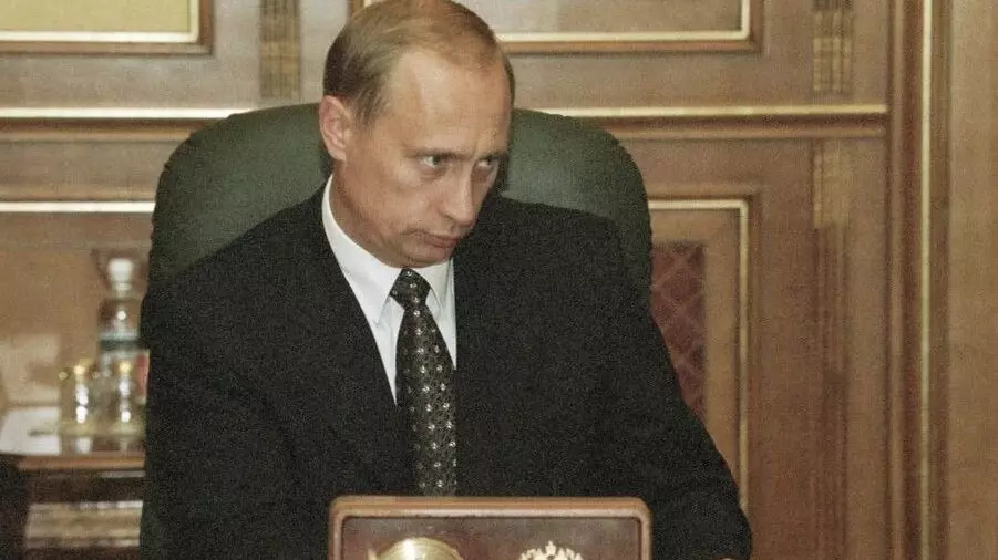 Владимир Путин в период работы в мэрии Санкт-Петербурга