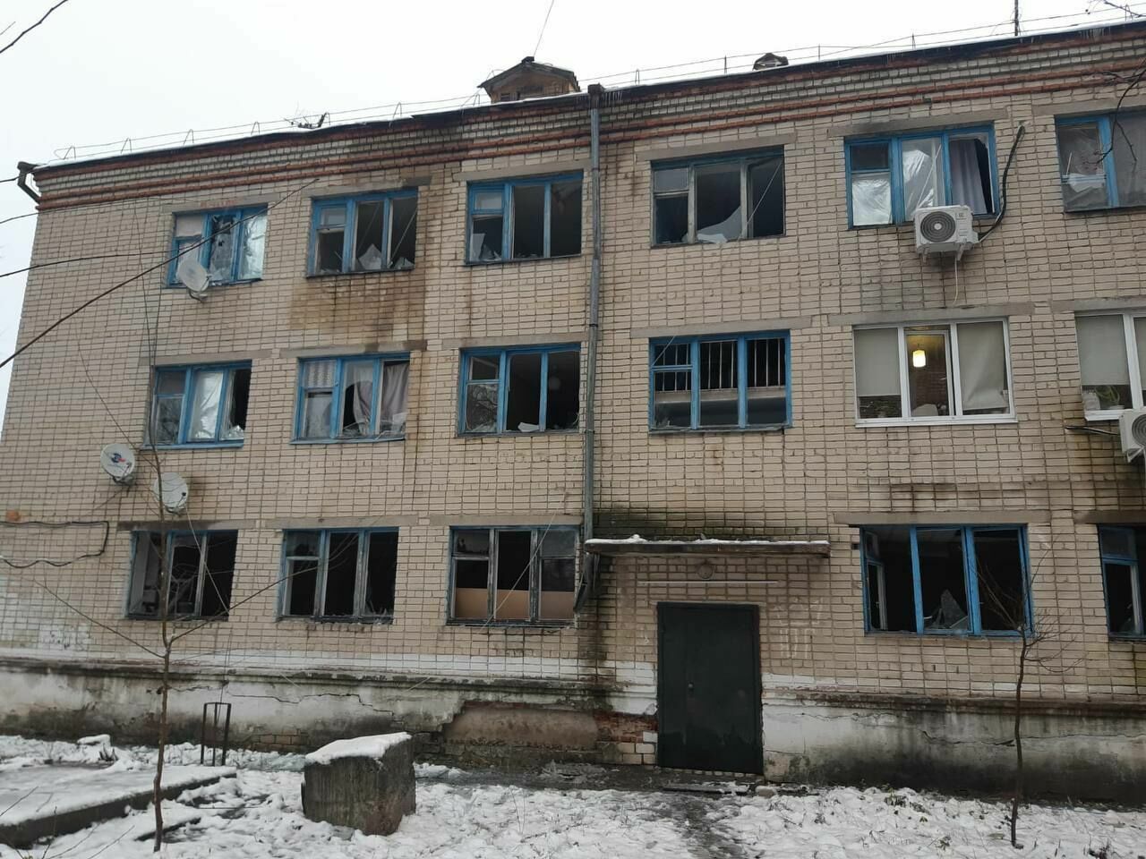 Белгородский губернатор сообщил о попадании снаряда в жилой дом в Шебекино