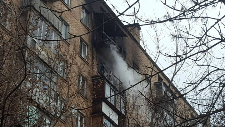Москвичка прыгнула с 8-го этажа, спасаясь от пожара