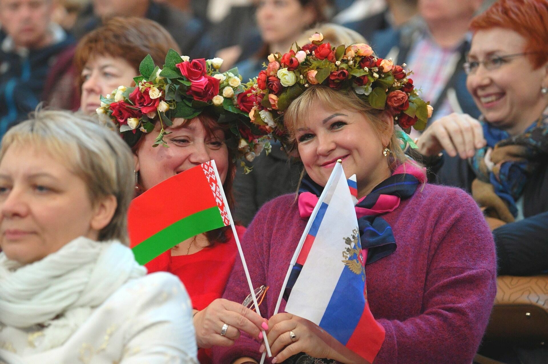 Синхронны во всем: Белоруссия и Россия очень похожи и различаются лишь размерами